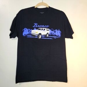 Men's/Unisex Size Medium Ford Bronco Graphic Black T-shirt